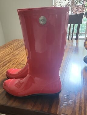 UGG Glossy Tall Rain Boots - Coral